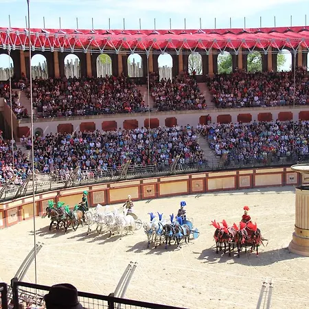 別荘 Le Moulin Neuf *