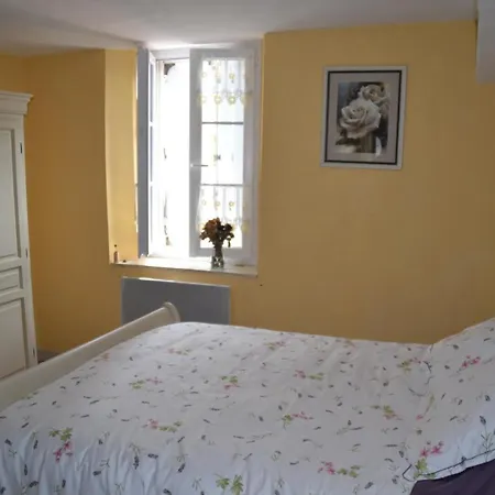 別荘 Le Moulin Neuf ボープレオー＝アン＝モージュ